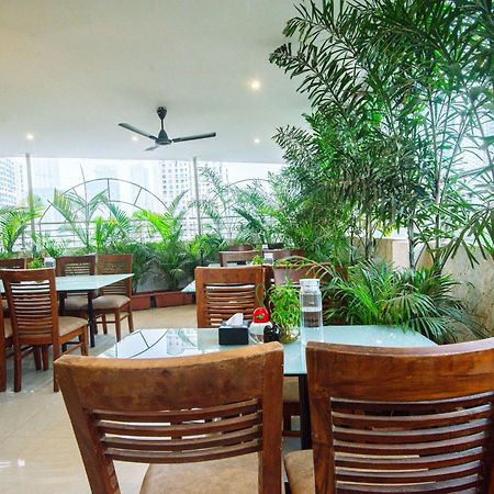 Hotel Skylink Hospitality Mahalaxmi Bombay Exterior foto