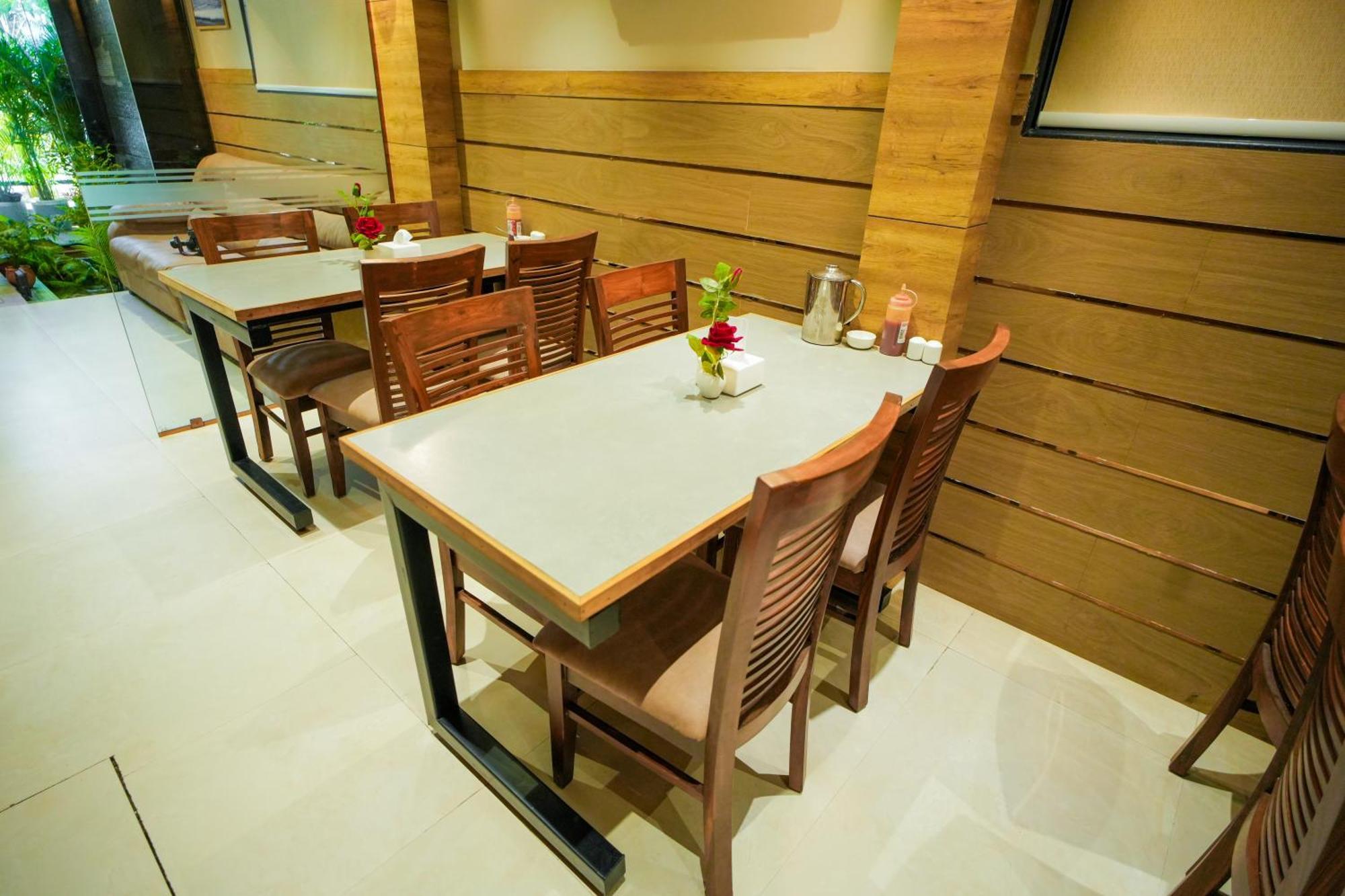 Hotel Skylink Hospitality Mahalaxmi Bombay Exterior foto
