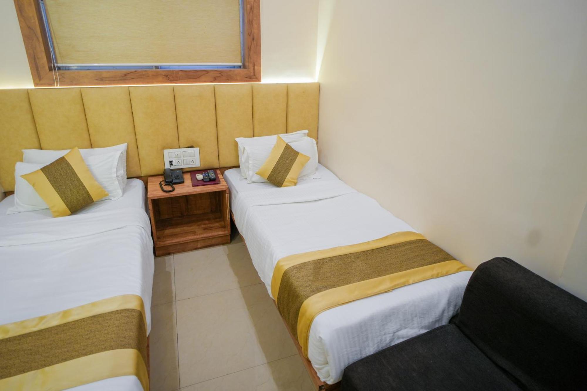 Hotel Skylink Hospitality Mahalaxmi Bombay Exterior foto