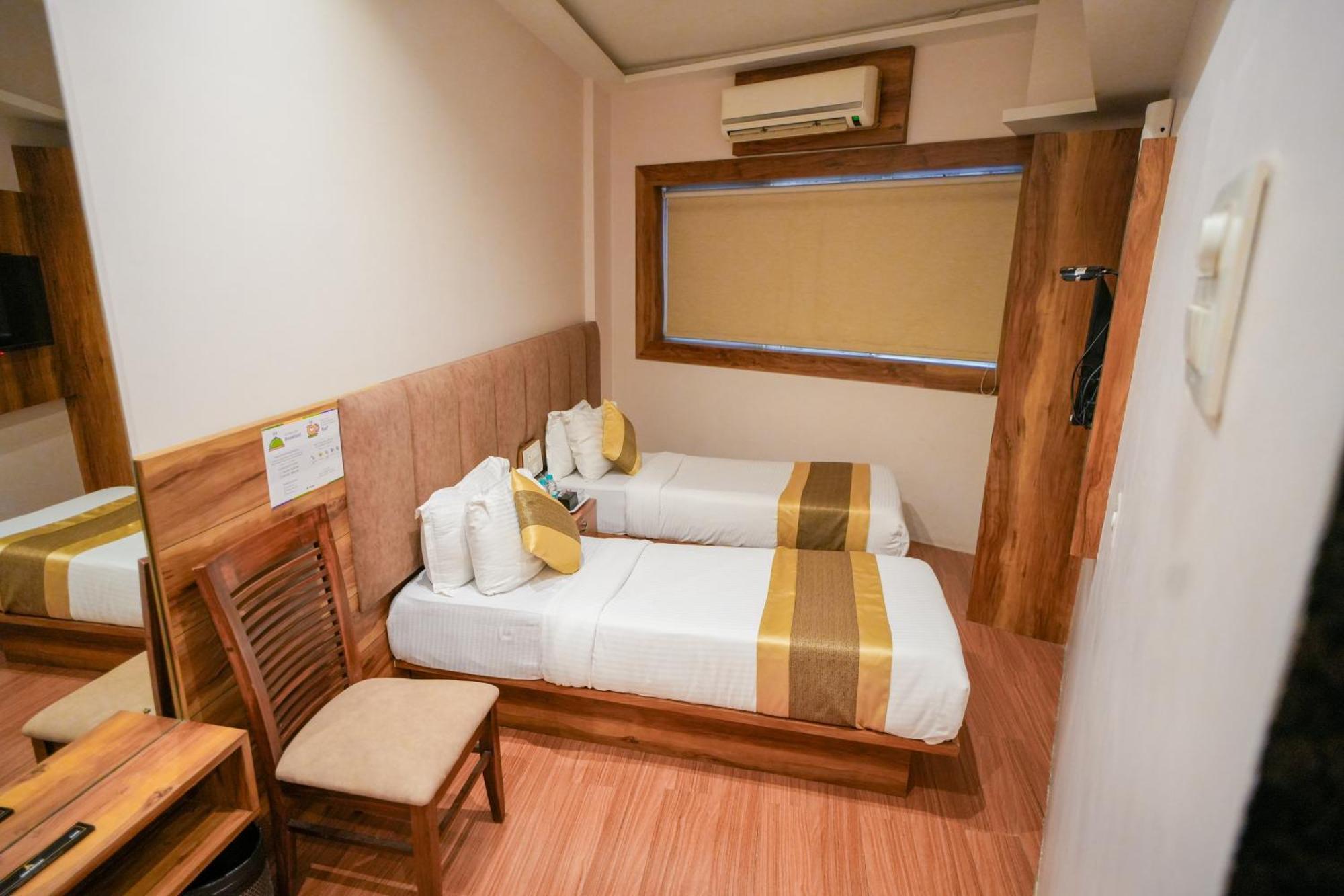 Hotel Skylink Hospitality Mahalaxmi Bombay Exterior foto
