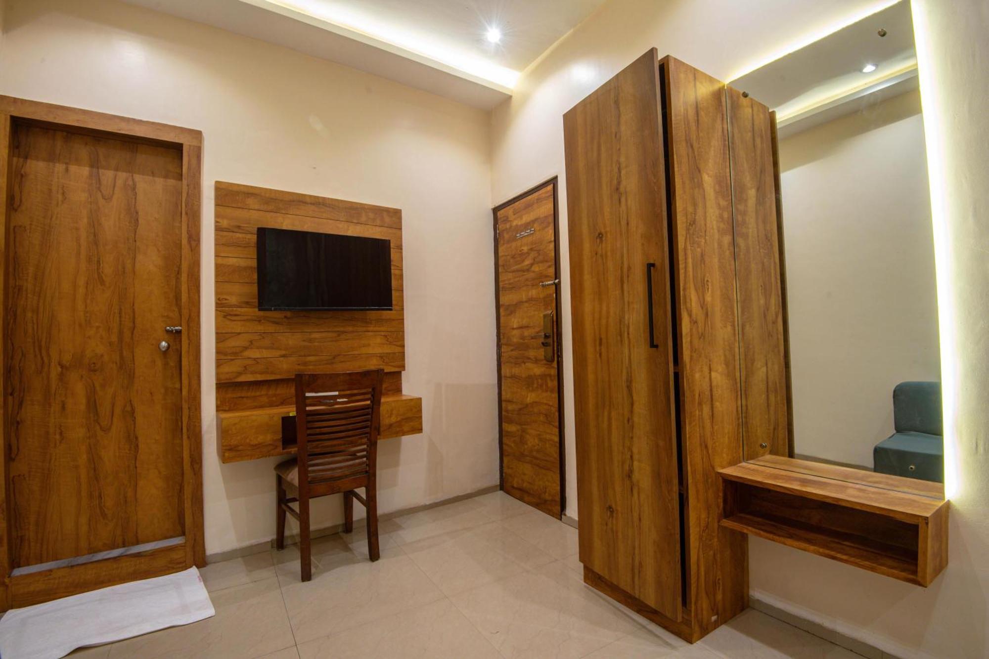Hotel Skylink Hospitality Mahalaxmi Bombay Exterior foto