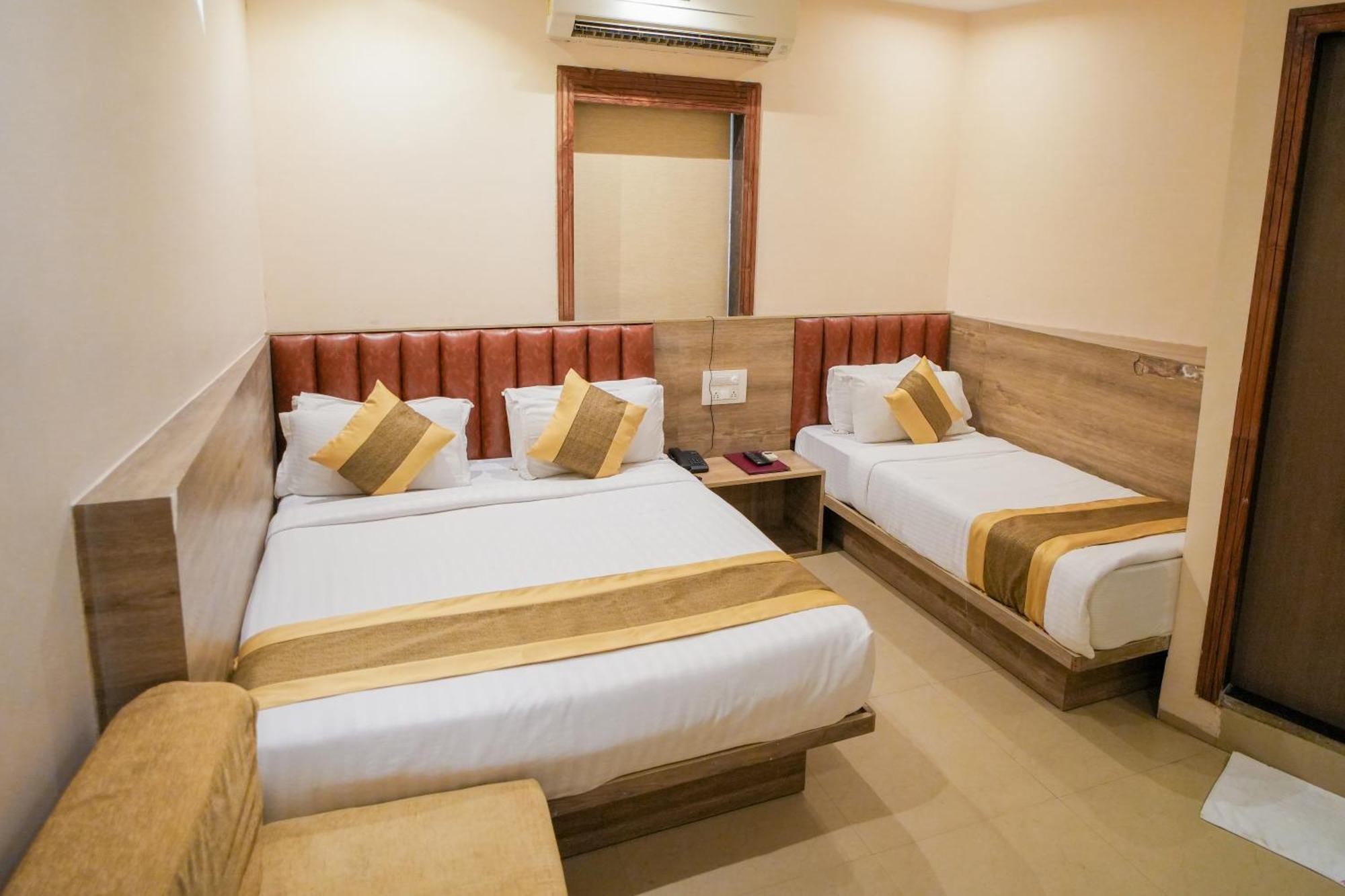 Hotel Skylink Hospitality Mahalaxmi Bombay Exterior foto