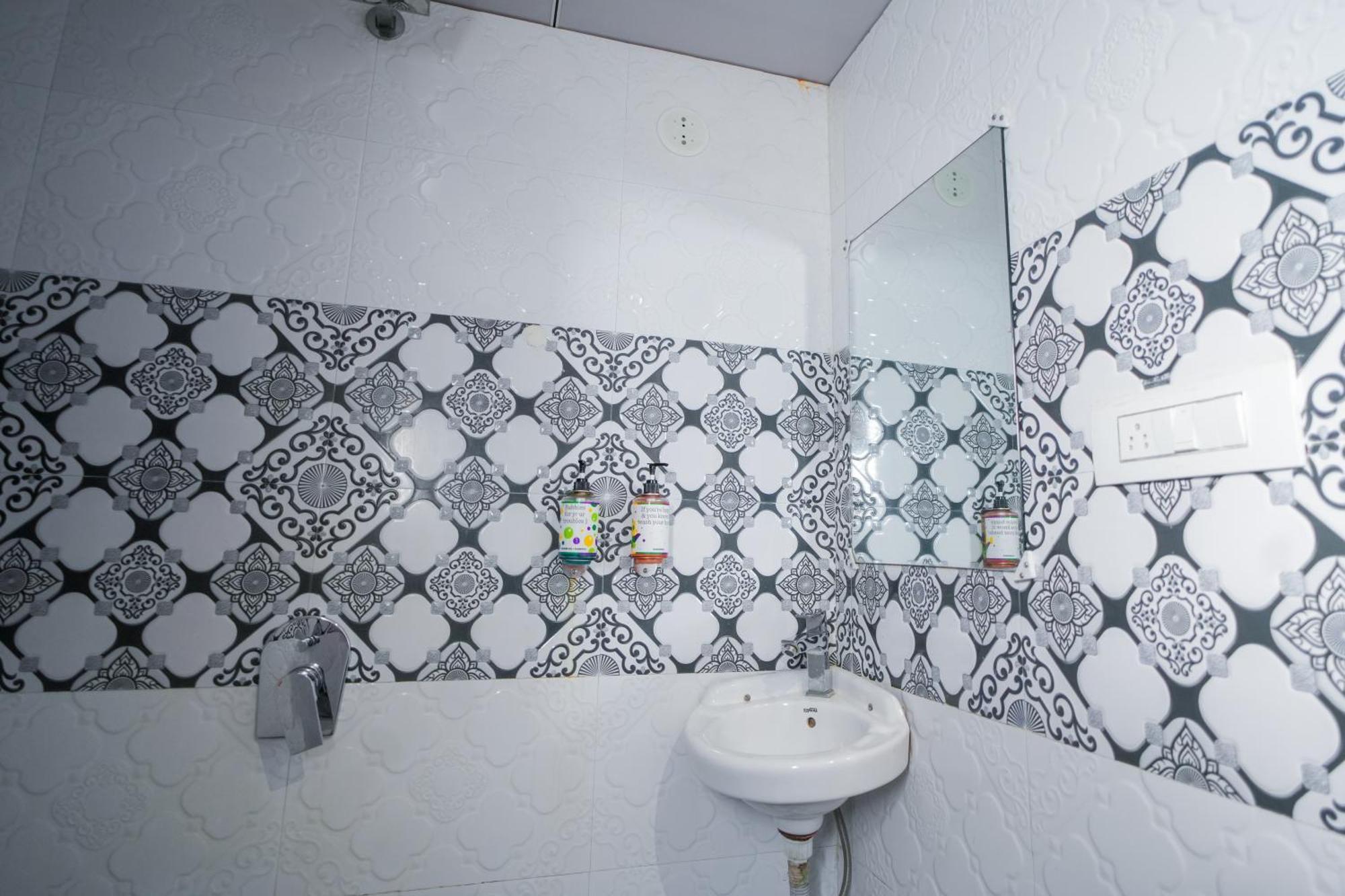 Hotel Skylink Hospitality Mahalaxmi Bombay Exterior foto